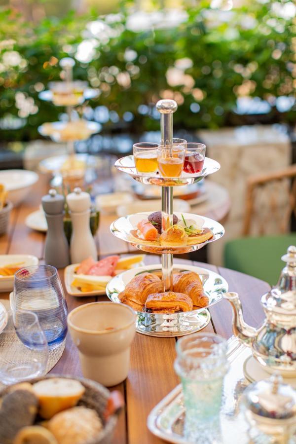 Hotel Jadali & Spa Marraquexe Exterior foto Afternoon tea at the InterContinental London Park Lane