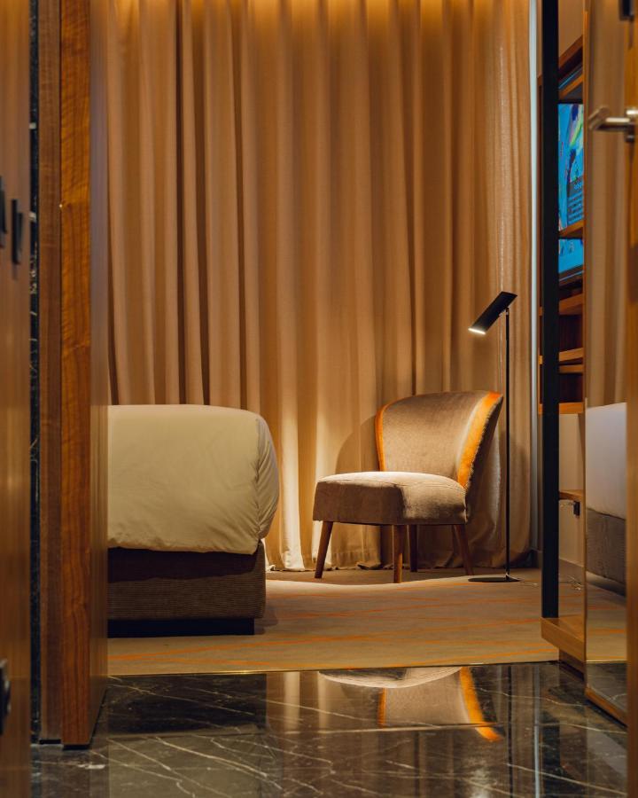 Hotel Jadali & Spa Marraquexe Exterior foto A room at the hotel